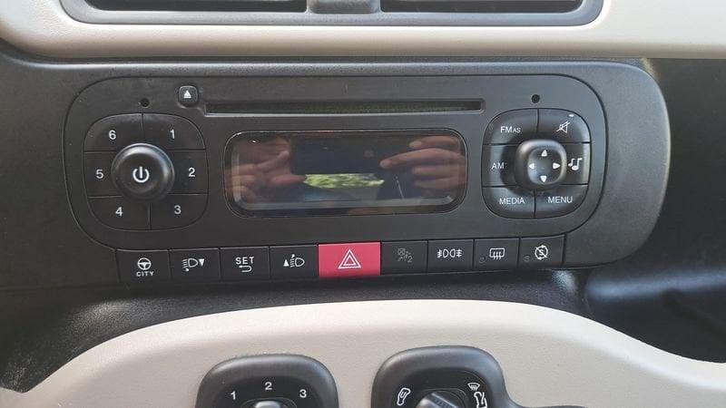 FIAT Panda 1.3 MJT 95 CV FENDINEBBIA/COMANDI AL VOLANTE (041)