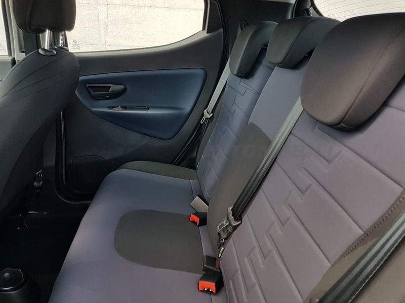 Lancia Ypsilon Ypsilon 1.0 firefly hybrid Platino s&s 70cv