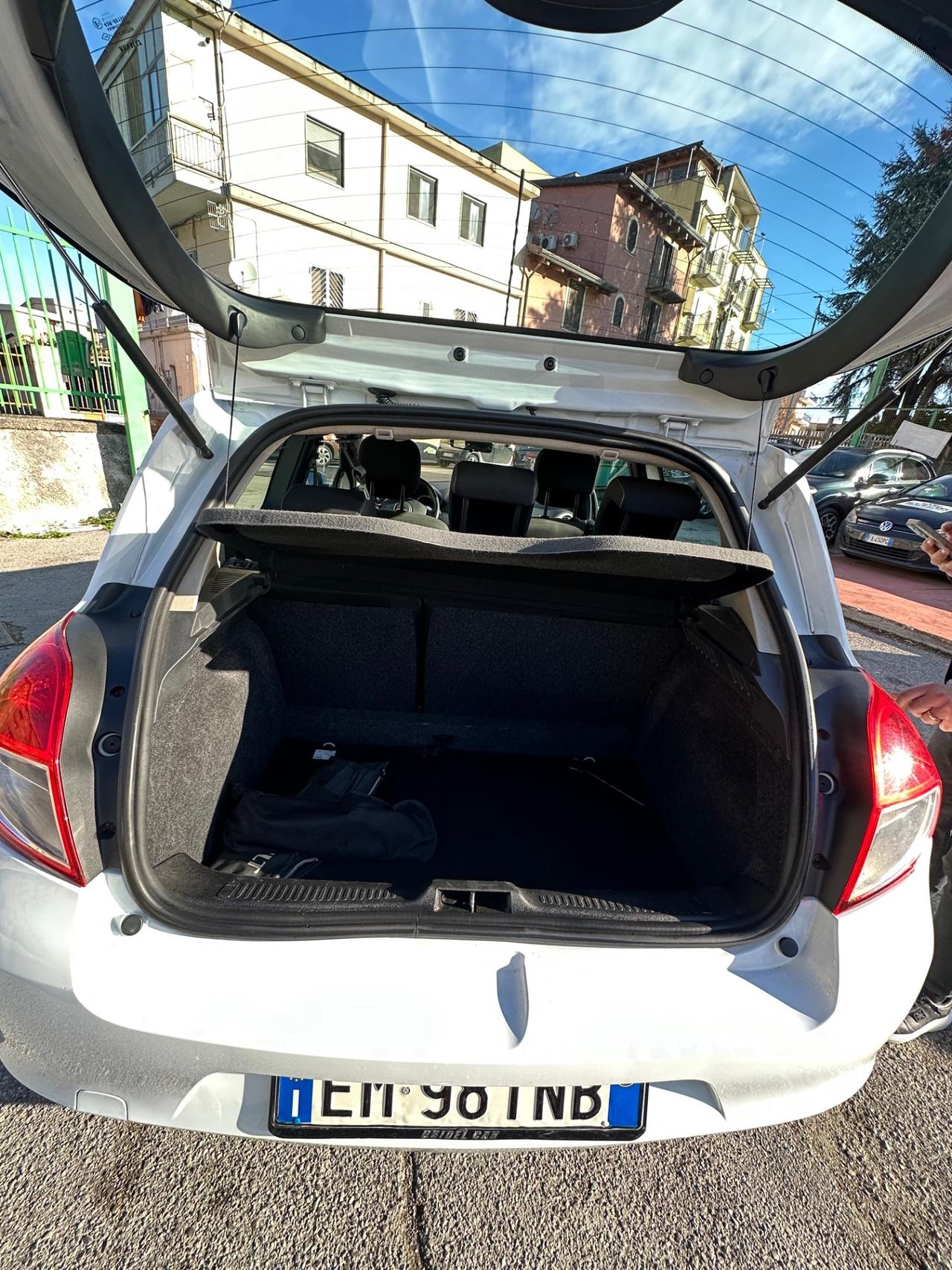 Renault Clio 1.2 16V 3 porte GPL Yahoo!