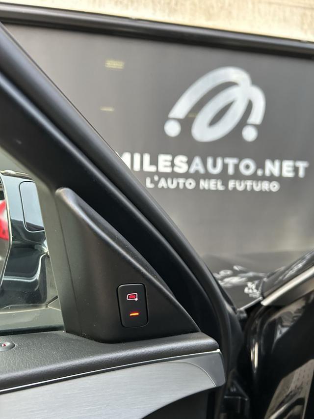 AUDI A6 Avant 2.0 TDI Stronic Quattro Sline Matrix Pano