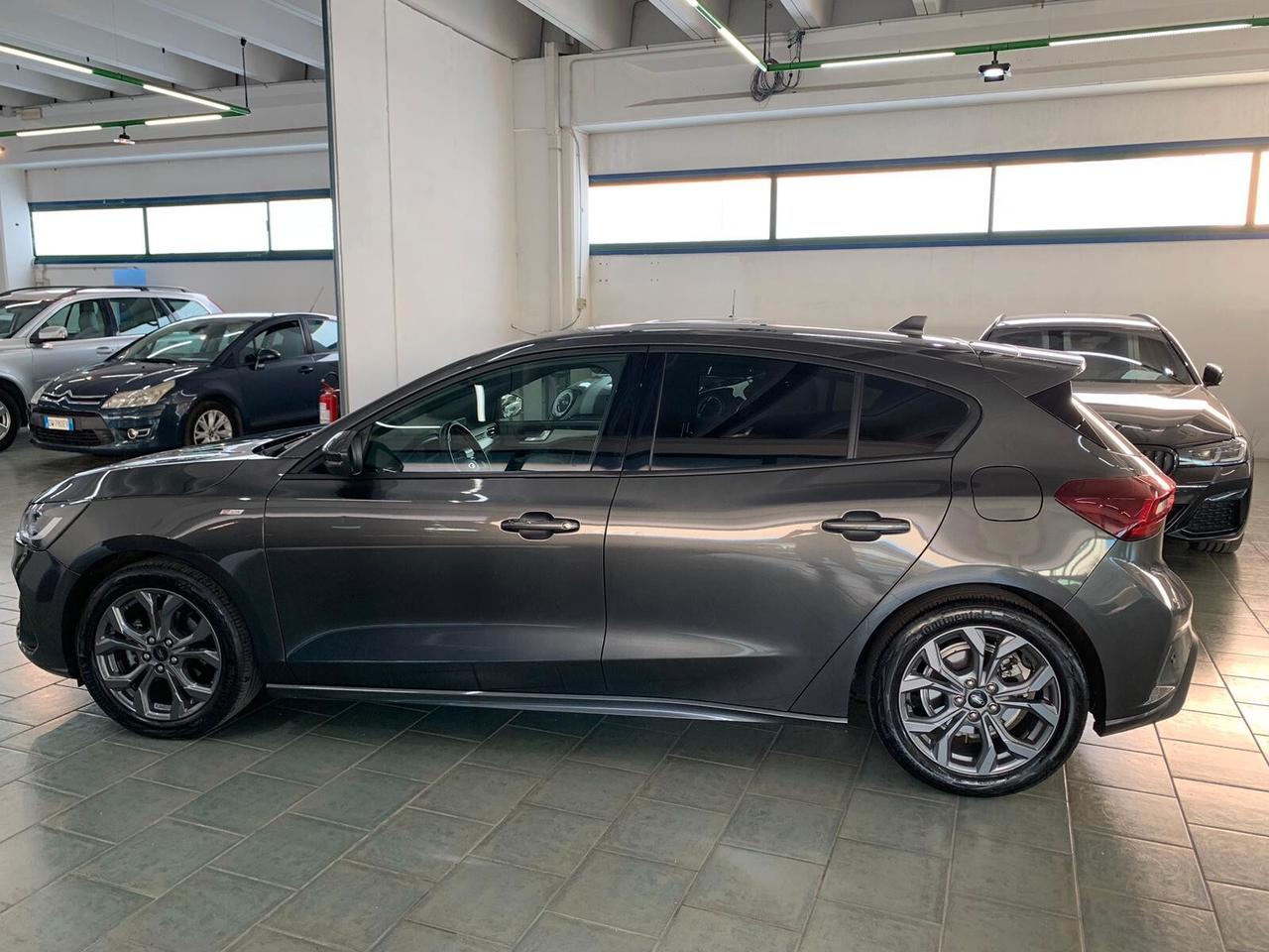 Ford Focus 1.0 EcoBoost Hybrid 125 CV Power. 5p. ST-Line Style