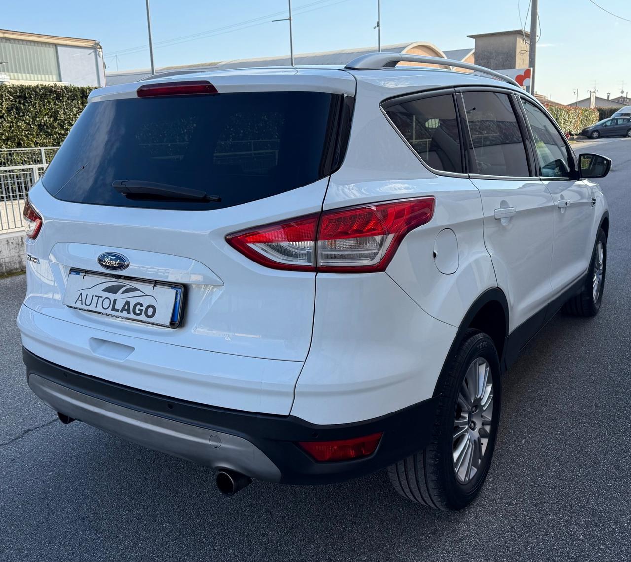 Ford Kuga 2.0 TDCI 140 CV 4WD Titanium