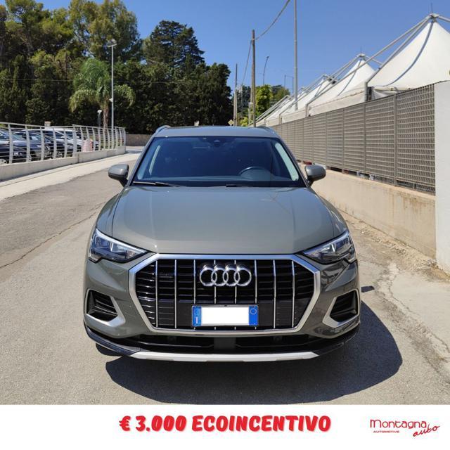 AUDI Q3 35 TDI quattro S tronic Business Advanced