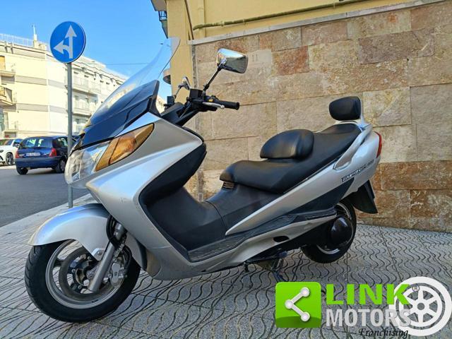 SUZUKI Burgman AN 400 S