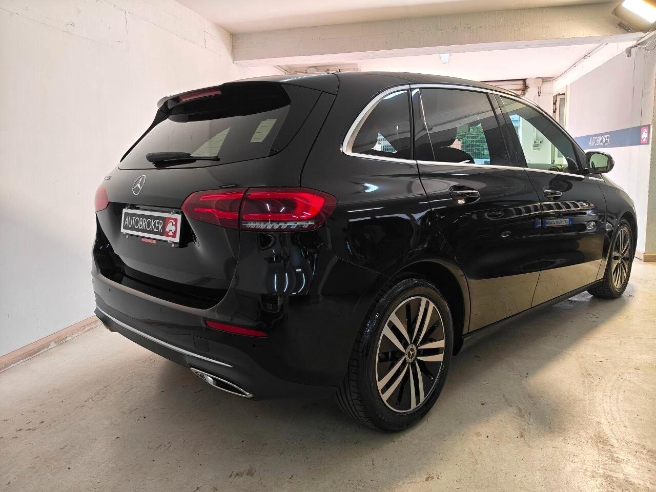 MERCEDES Classe B (W247) B 180 d Automatic ...
