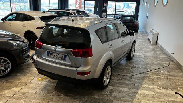 PEUGEOT 4007 2.2 HDi 156CV Tecno 7 posti