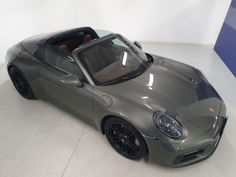 Porsche 911 992 Targa 4 GTS