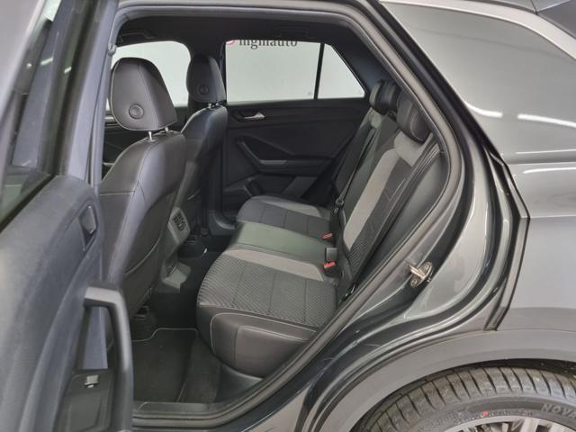VOLKSWAGEN T-Roc 1.5 TSI ACT Style BlueMotion Technology R-LINE