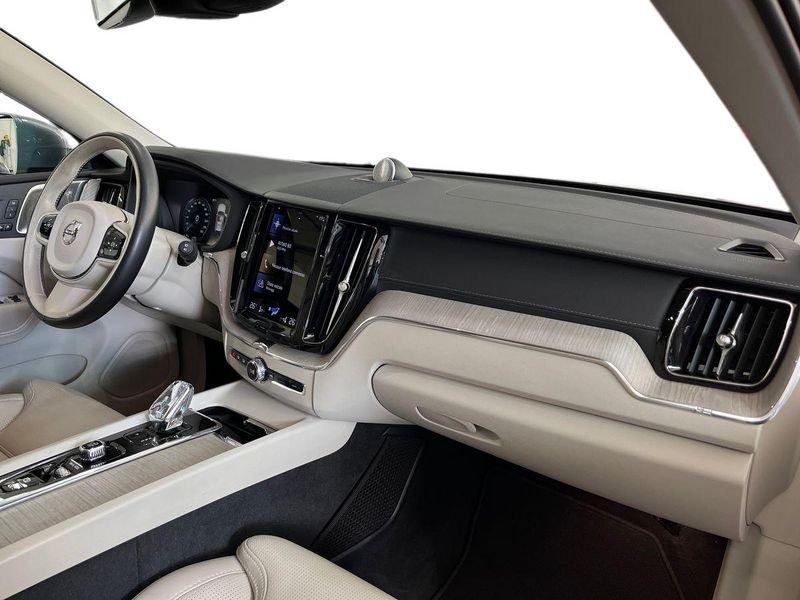 Volvo XC60 II 2018 2.0 b5 Inscription awd auto my20