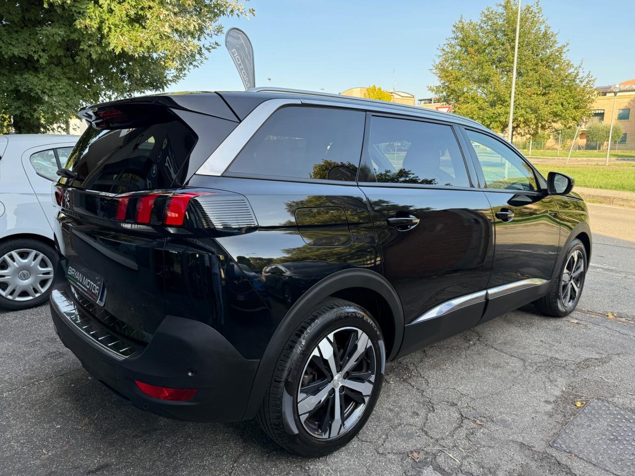 Peugeot 5008 BlueHDi 130 S&S EAT8 Allure