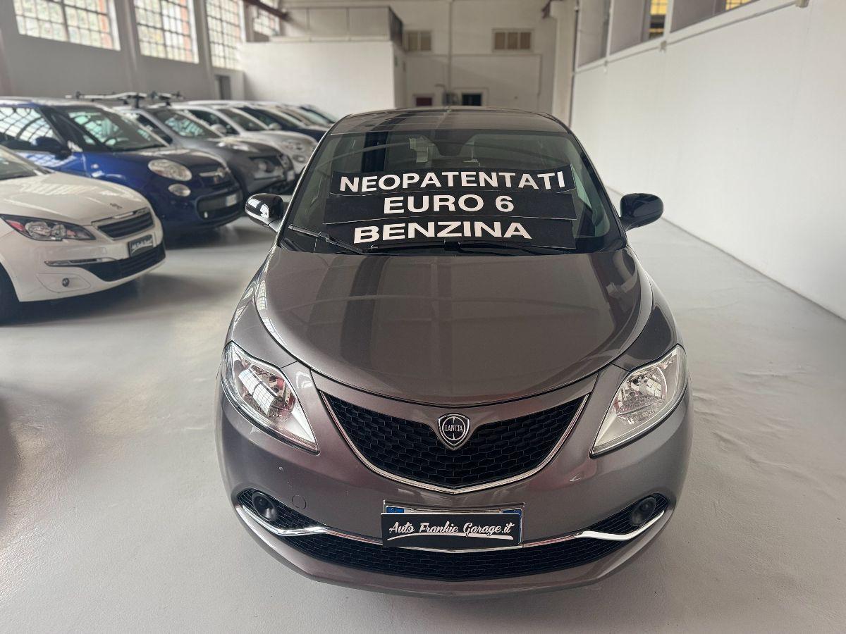 LANCIA - Ypsilon - 1.2 69 CV 5p. Platinum