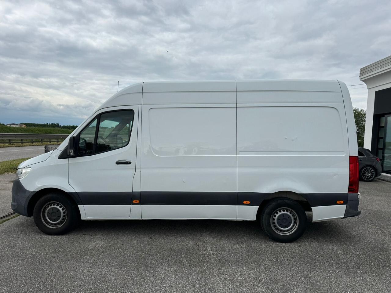Mercedes-benz Sprinter F37/33 311 CDI TN PASSO MEDIO
