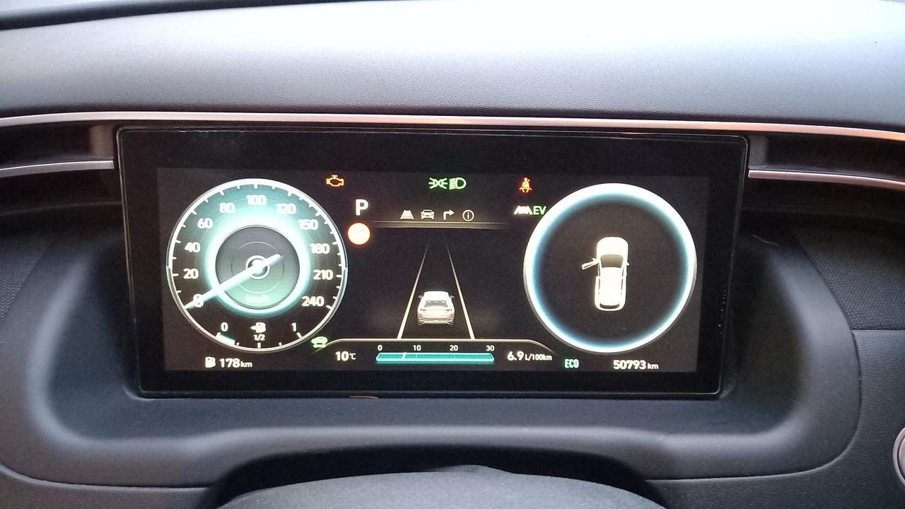 Hyundai Tucson 1.6 HEV 4WD aut. Exellence