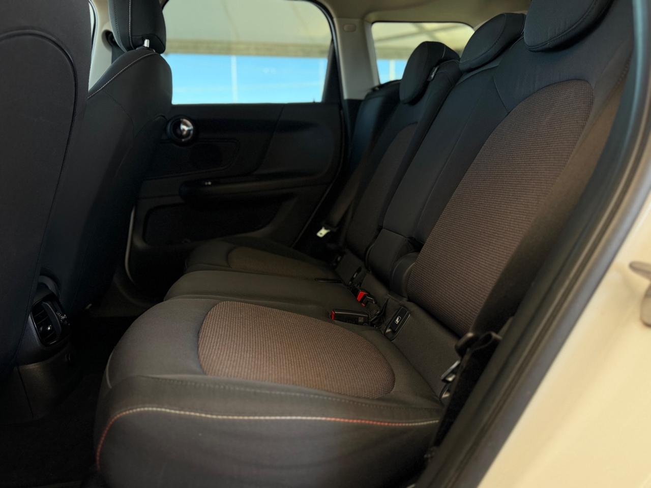 Mini Cooper Countryman 1.5 One D NEOPATENTATI