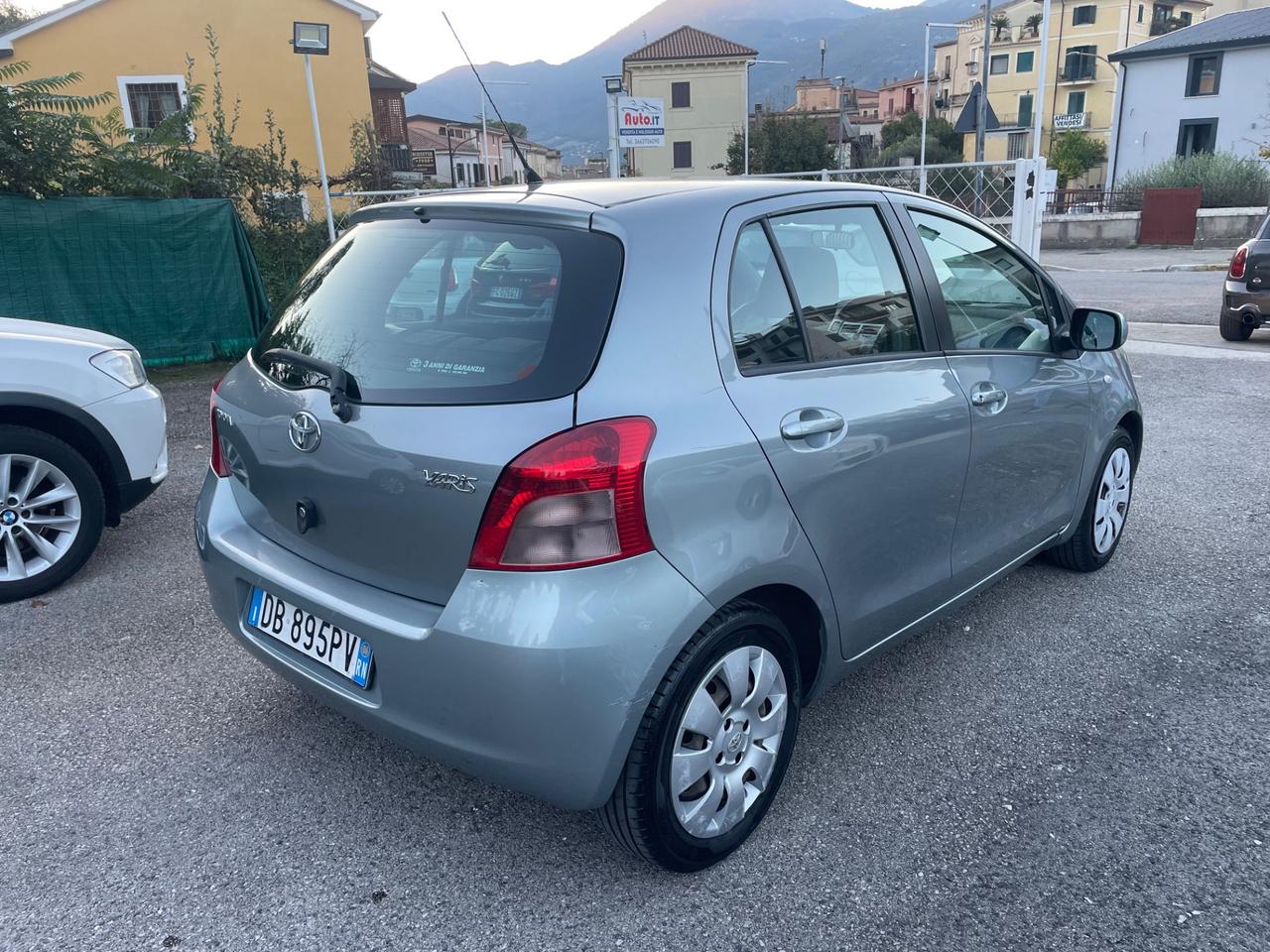 Toyota Yaris 1.3 gpl