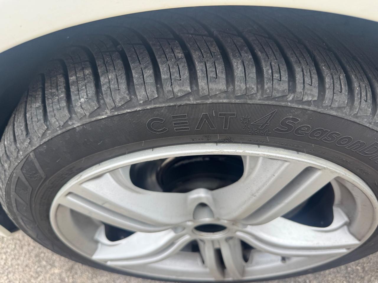 Mercedes-benz C 220 CDI BlueEFFICIENCY Avantgarde