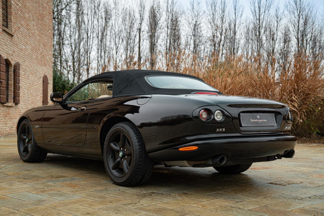Jaguar XK 8 QDV CABRIOLET - JAG00083