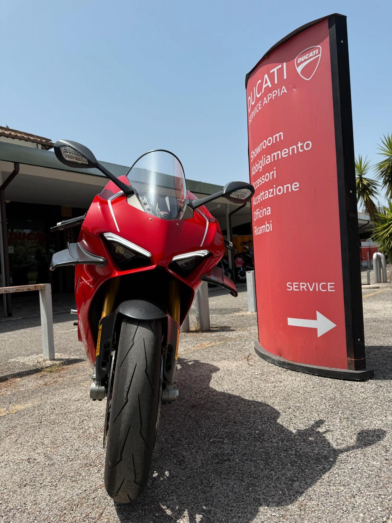 Ducati Panigale V4 R