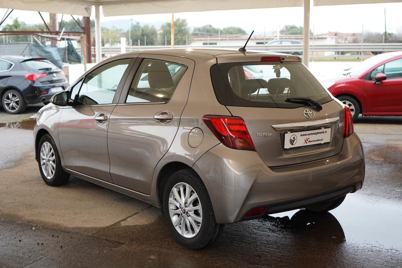 Toyota Yaris 1.0 5 porte Lounge 70 CV