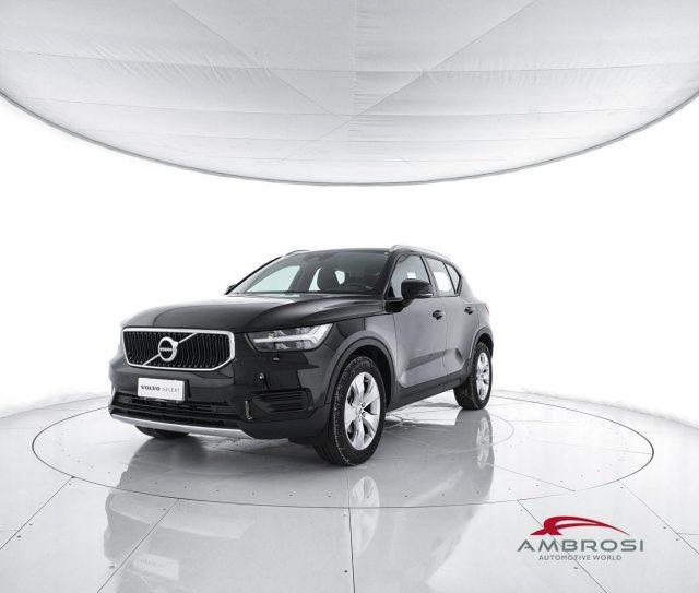 VOLVO XC40 T2 Momentum Core Auto