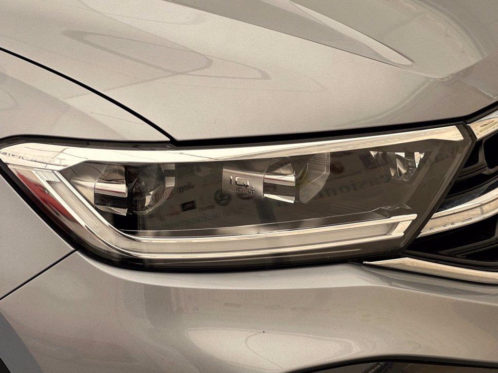 VOLKSWAGEN T-roc 1.5 tsi r-line del 2023
