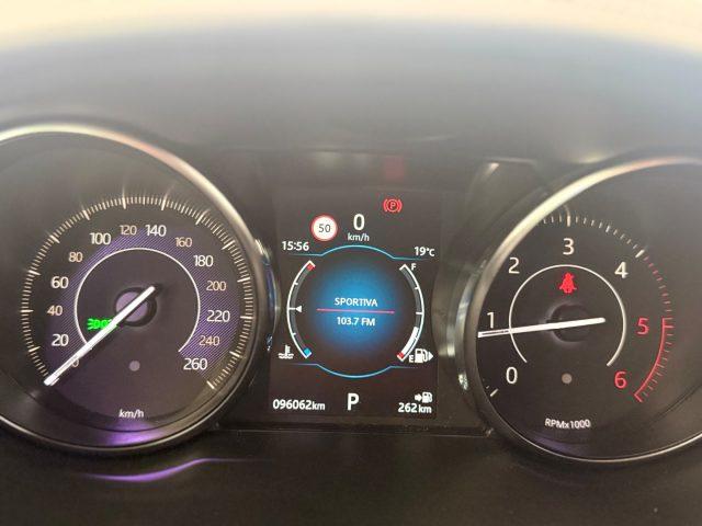 JAGUAR E-Pace 2.0D 150 CV AWD aut. R-Dynamic HSE