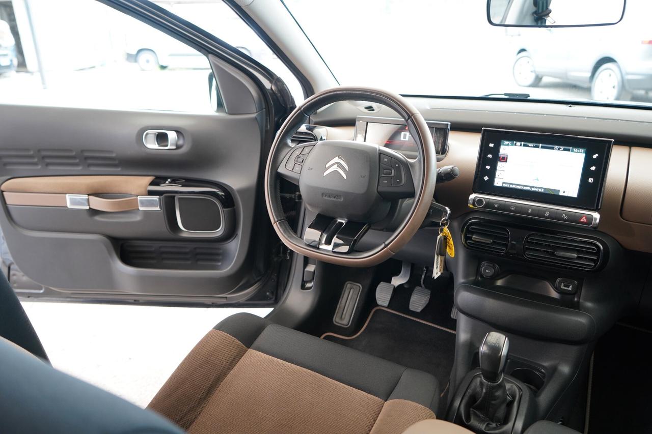 Citroen C4 Cactus BlueHDi 100 Just Black