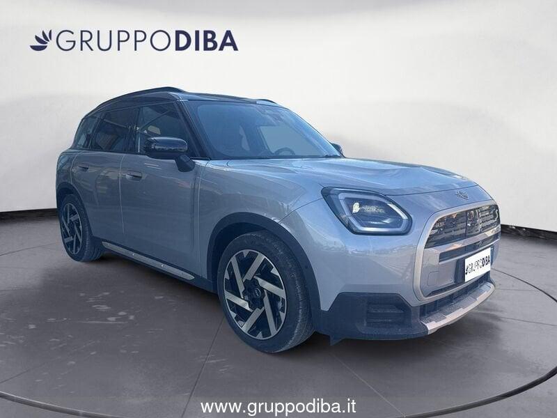 MINI Mini Countryman U25 Mini Countryman SE Favoured all4