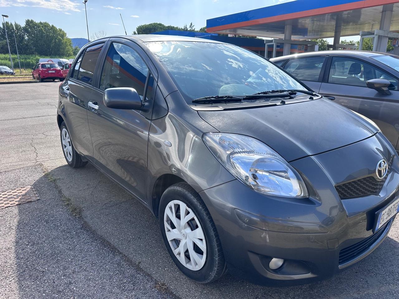 Toyota Yaris 1.3 5 porte Sol