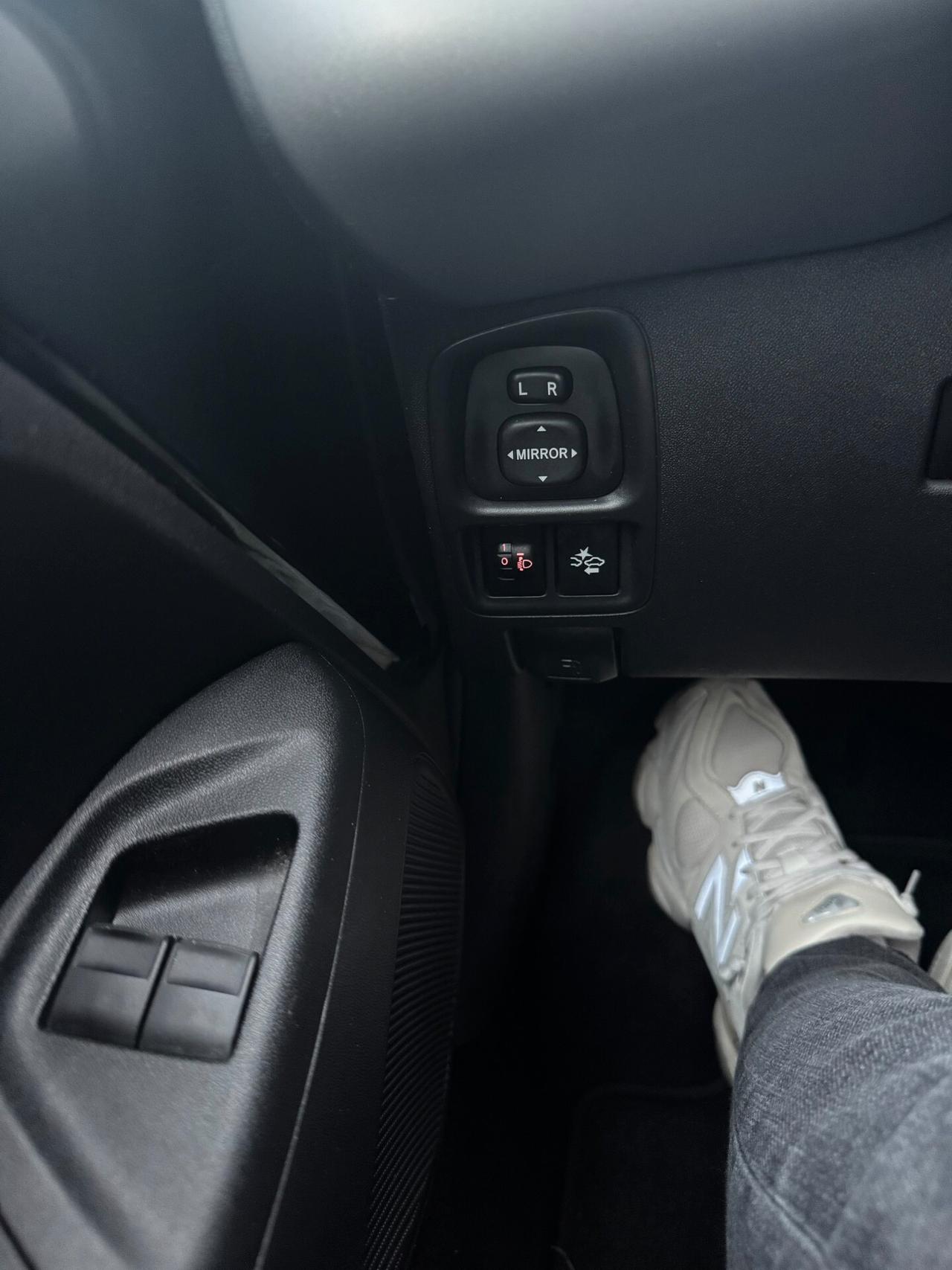 Toyota Aygo 1.0 VVT-i 69 CV CON 14000 KM