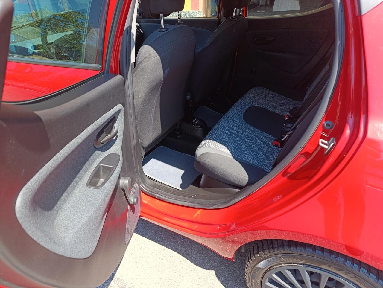 Lancia Ypsilon 1.2 69 CV 5 porte GPL Uniproprietario