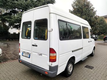 Mercedes Sprinter 2.3 D 9 posti - Disabili