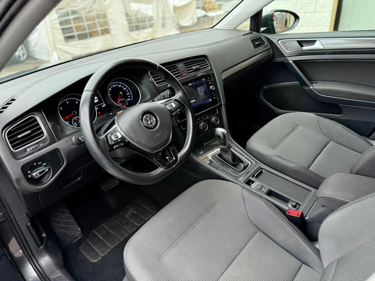 Volkswagen Golf Variant 1.6 TDI 115 CV DSG Business BlueMotion Tech.