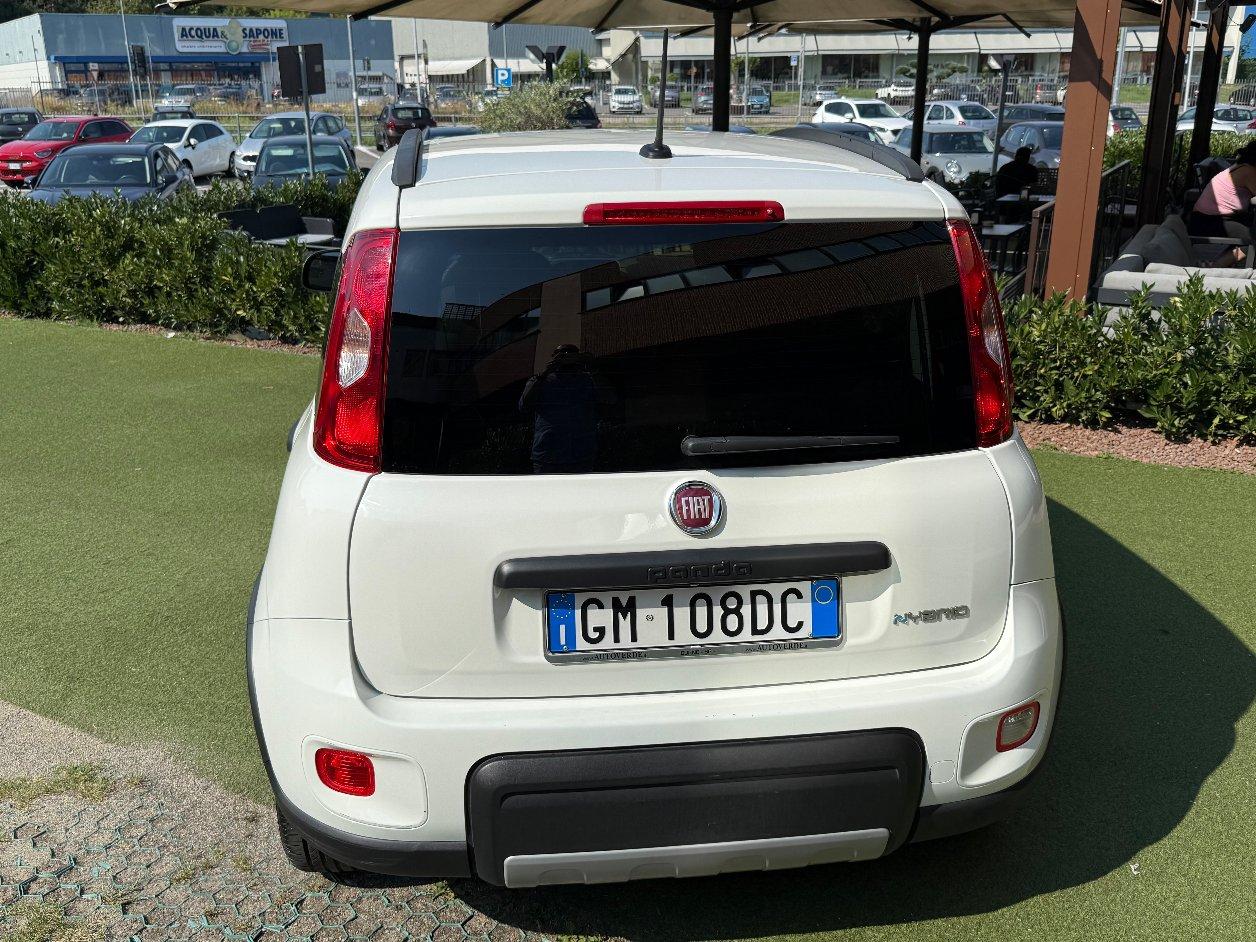 Fiat Panda 1.0 firefly Hybrid City Life s&s 70cv 5P UNIPROP