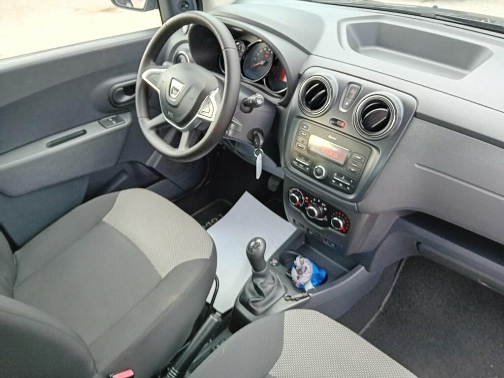 Dacia Lodgy 1.6 Essential