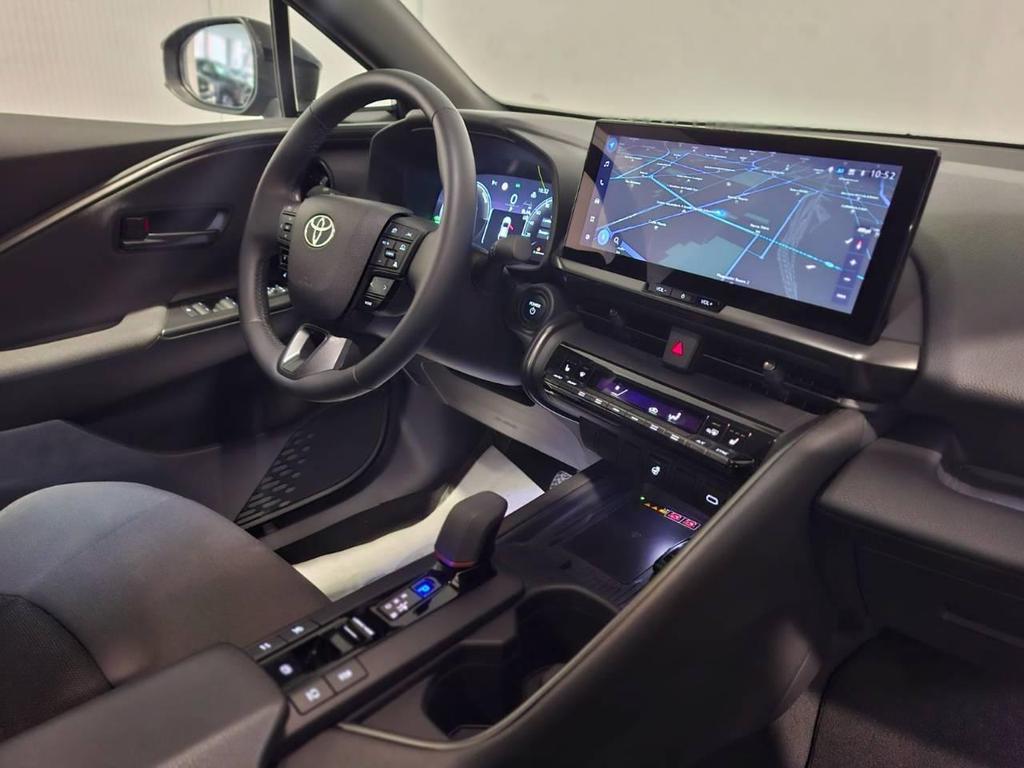 Toyota C-HR 2.0 PHEV Trend FWD E-CVT