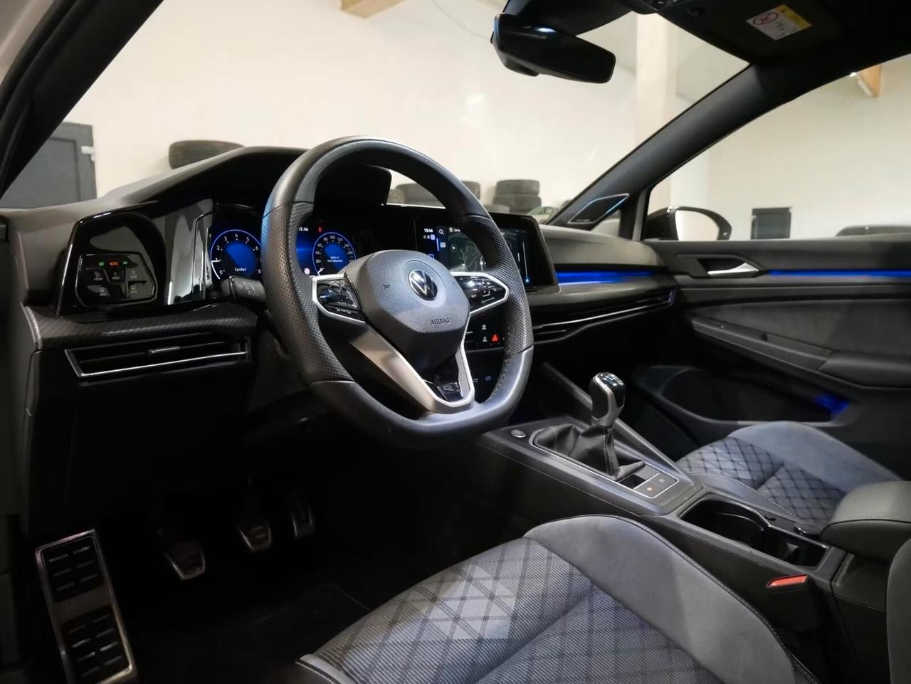 Volkswagen Golf 1.5 TSI EVO ACT R-Line