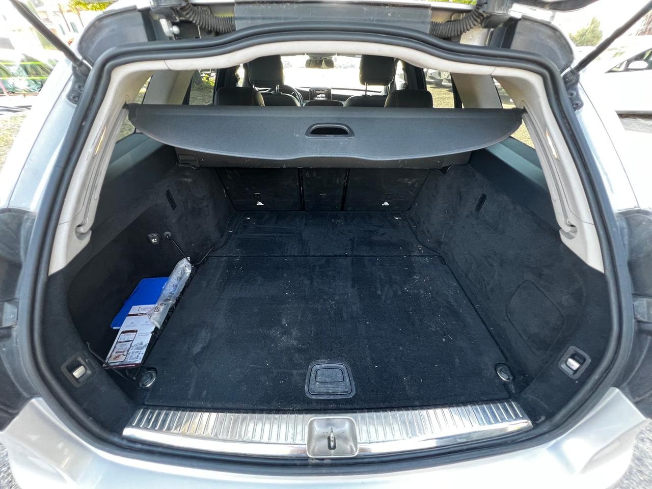 Mercedes-Benz C 220 C-Class C #11525
