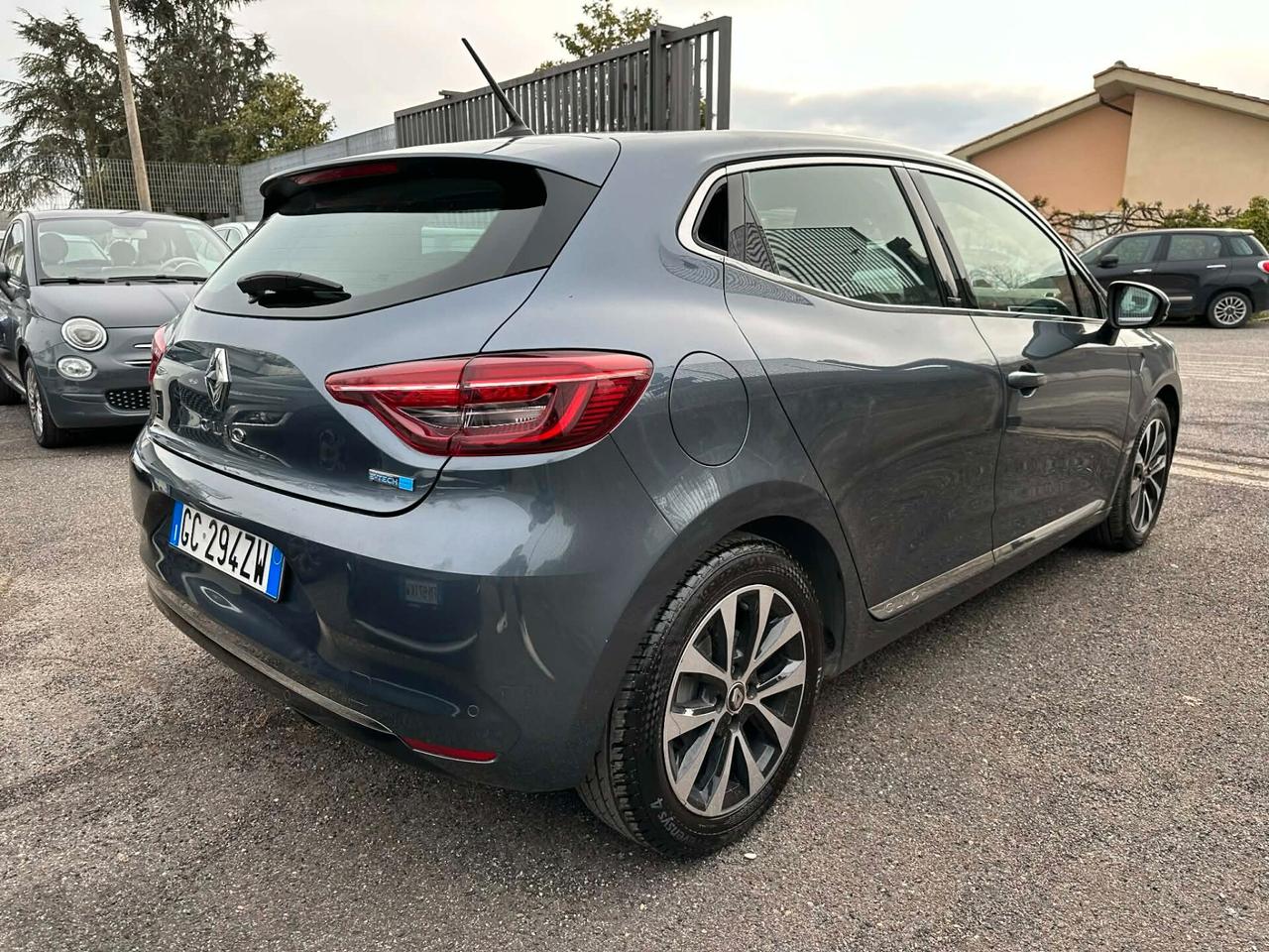 Renault Clio Full Hybrid E-Tech 140 CV 5 porte Intens