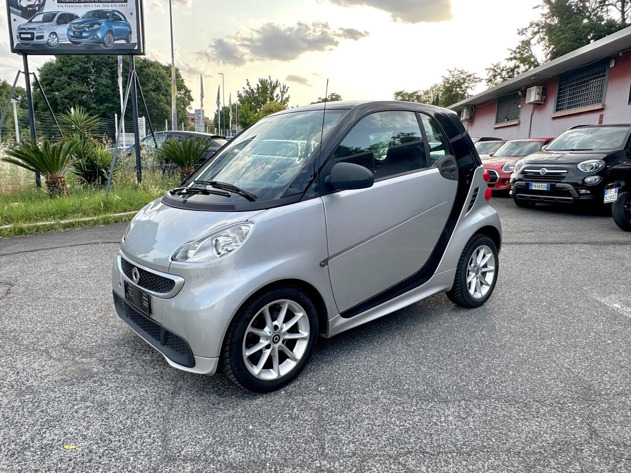 Smart ForTwo 1000 52 kW coupé passion Navigazione NO OBBLIGO FINANZIARIO GARANTITA PERMUTE E RATE
