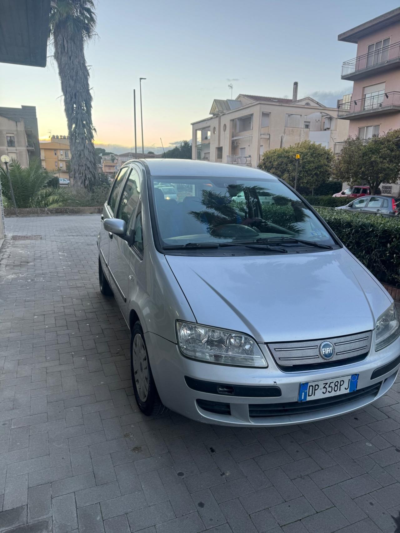 Fiat Idea 1.3 Multijet 16V 70 CV BlackStar