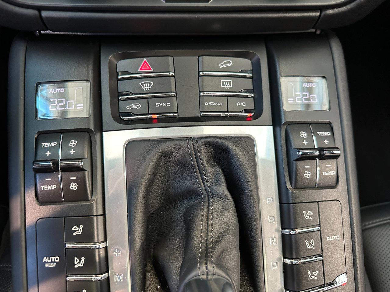 Porsche Macan 2.0 PDK-21"-Tetto-Scarichi-PASM-Sedili Vent-Bose