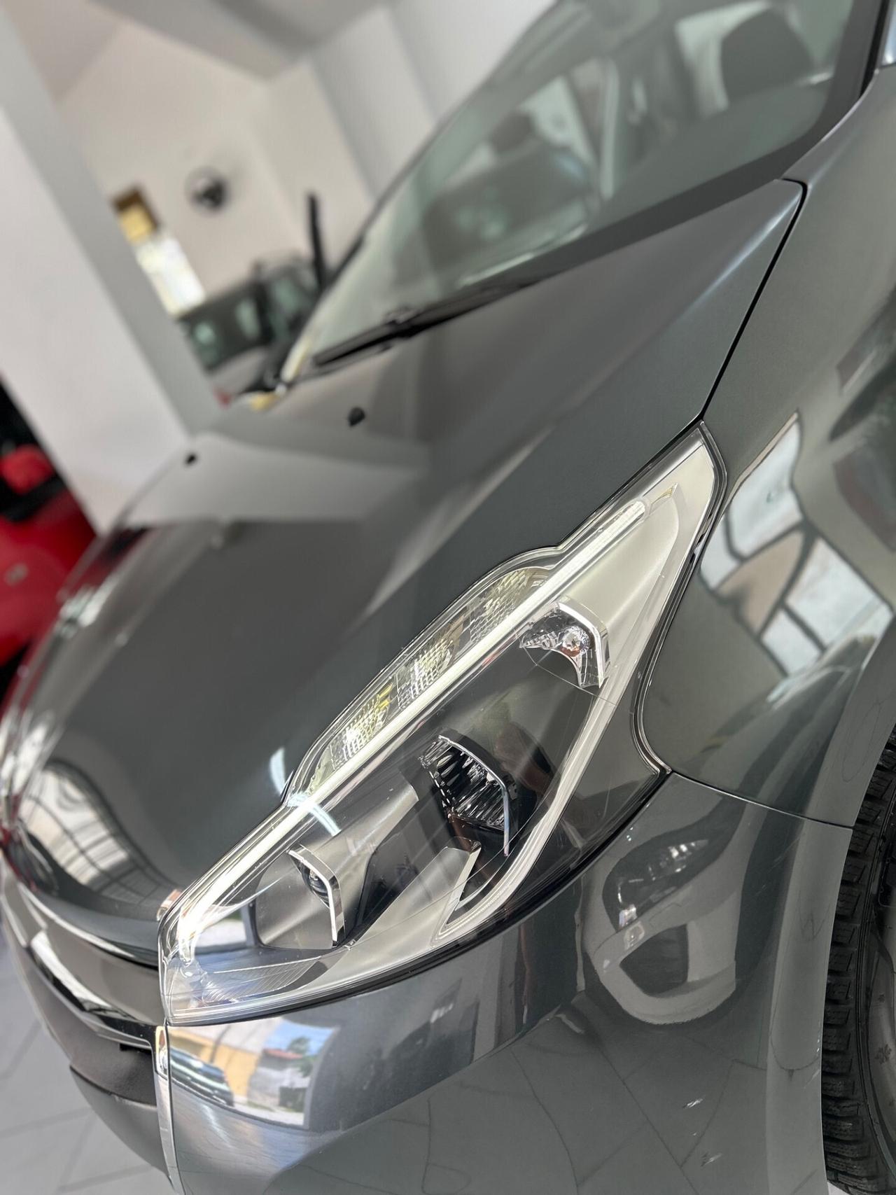 Peugeot 208 Allure *12/24 mesi di garanzia*