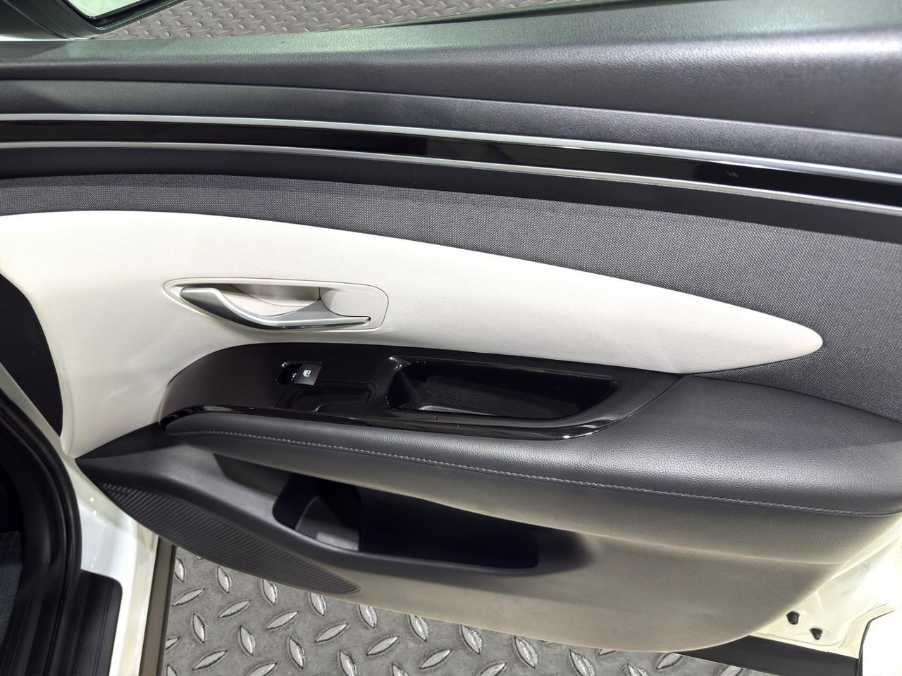Hyundai Tucson 1.6 HEV aut.Exellence Lounge + Deluxe Pack