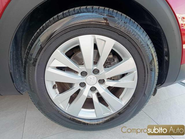 PEUGEOT 5008 BlueHDi 130 S&S EAT8 Allure