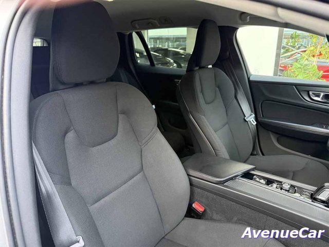 VOLVO V60 Cross Country 2.0 b4 Business Pro awd CERCHI 20' TELECAMERA POST