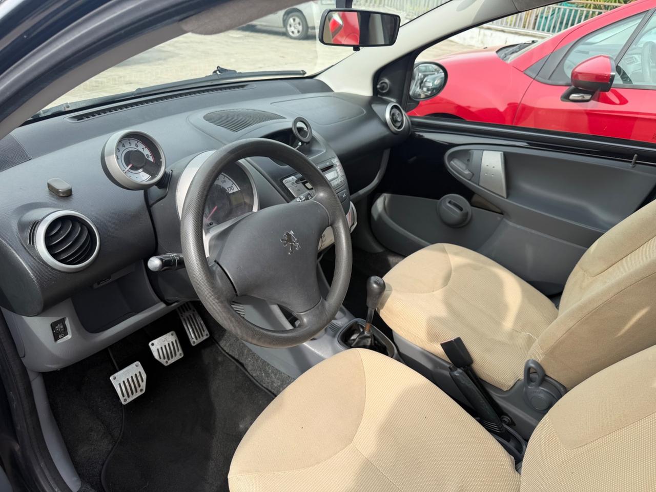 Peugeot 107 1.0 68CV 5p. Desir