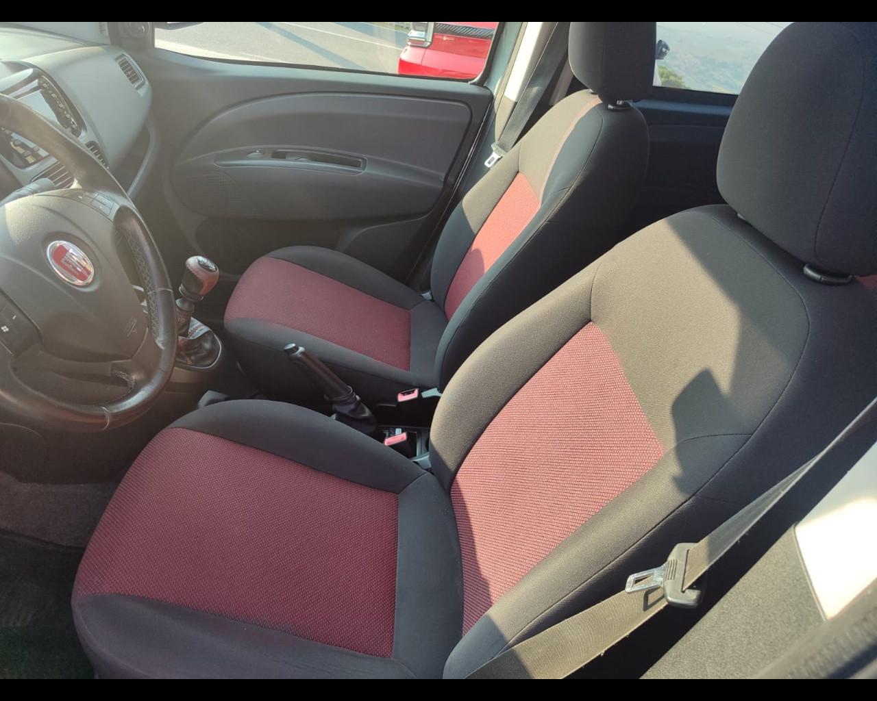 FIAT Doblò 3ª serie - Doblò 1.4 T-Jet 16V Natural Power Dynamic