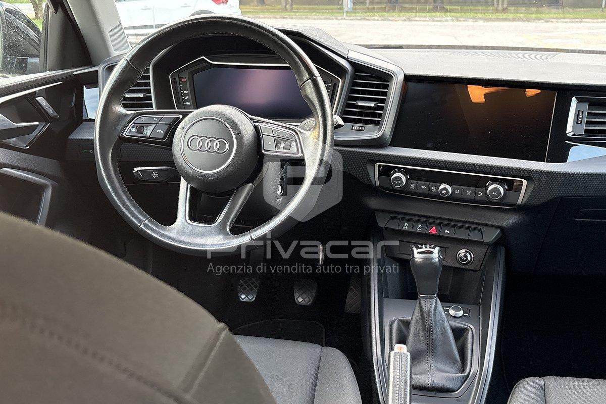 AUDI A1 citycarver 25 TFSI Admired