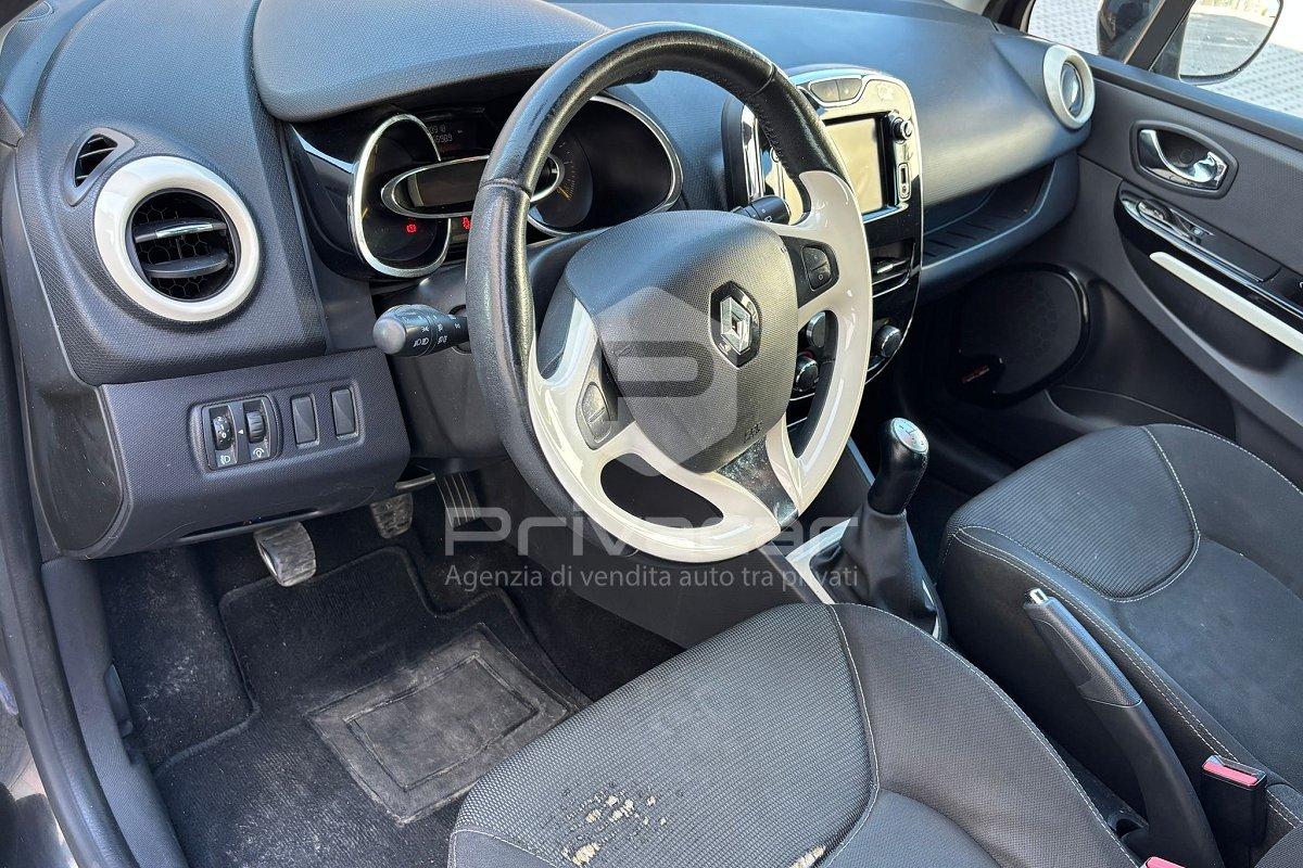 RENAULT Clio 1.2 75CV 5 porte Live
